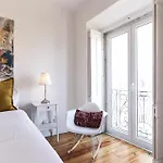 Apartament Typical Mouraria By Homing