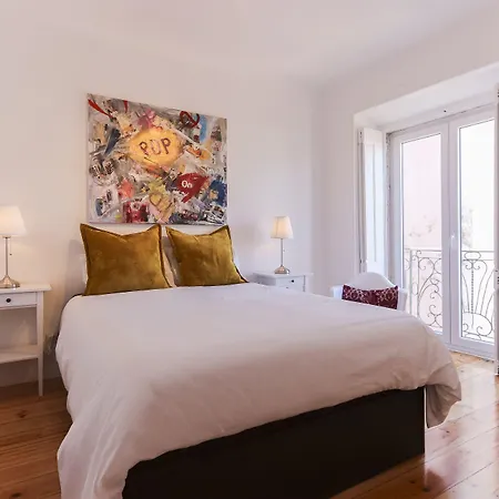 Apartman Typical Mouraria By Homing *