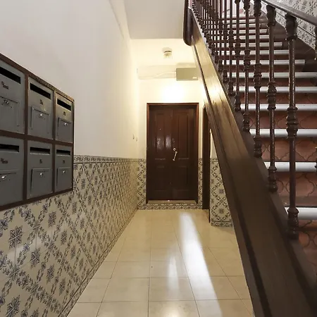 Apartamento Typical Mouraria By Homing