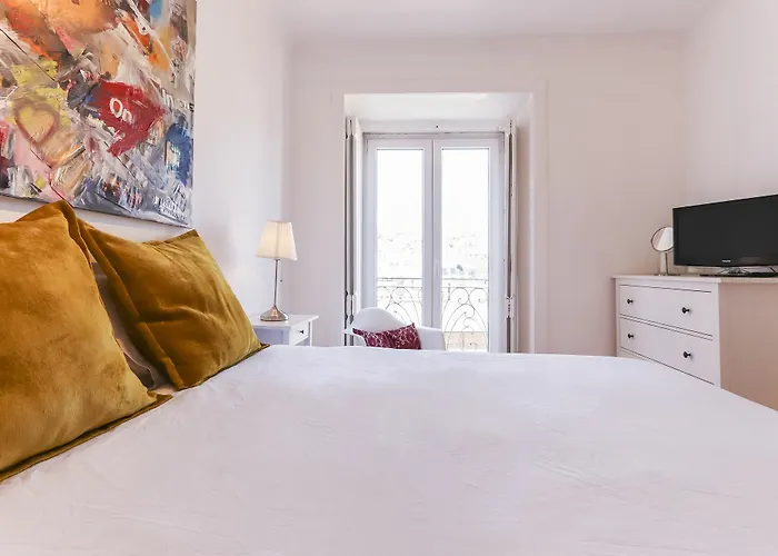 Typical Mouraria By Homing Lisboa