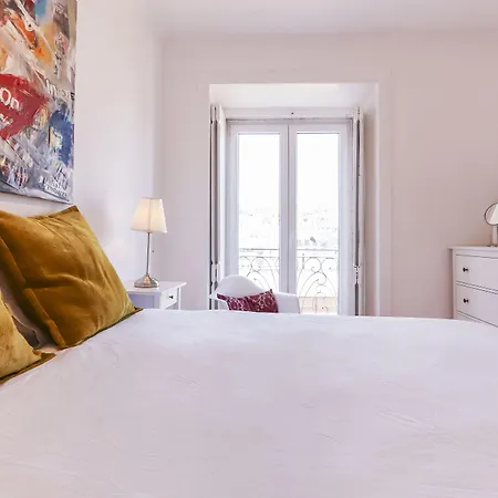 דירה Typical Mouraria By Homing ליסבון